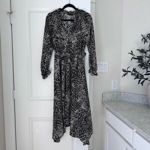 Banana Republic Animal Print Long Sleeve Dress